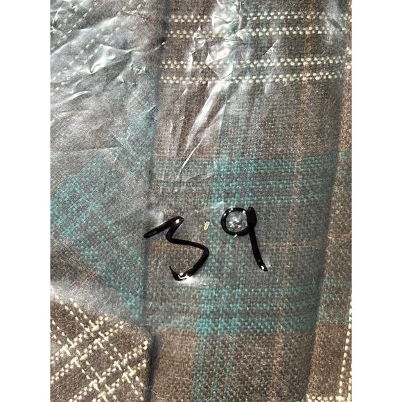 VINTAGE Van Heusen Shirt GRAY Plaid Flannel Winterweights Button Up Men XL - Picture 6 of 6